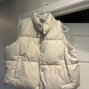 Old Navy Leather Vest in Cream